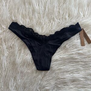 Skims Fits Everybody Lace Dipped Thong Onyx Size 3X